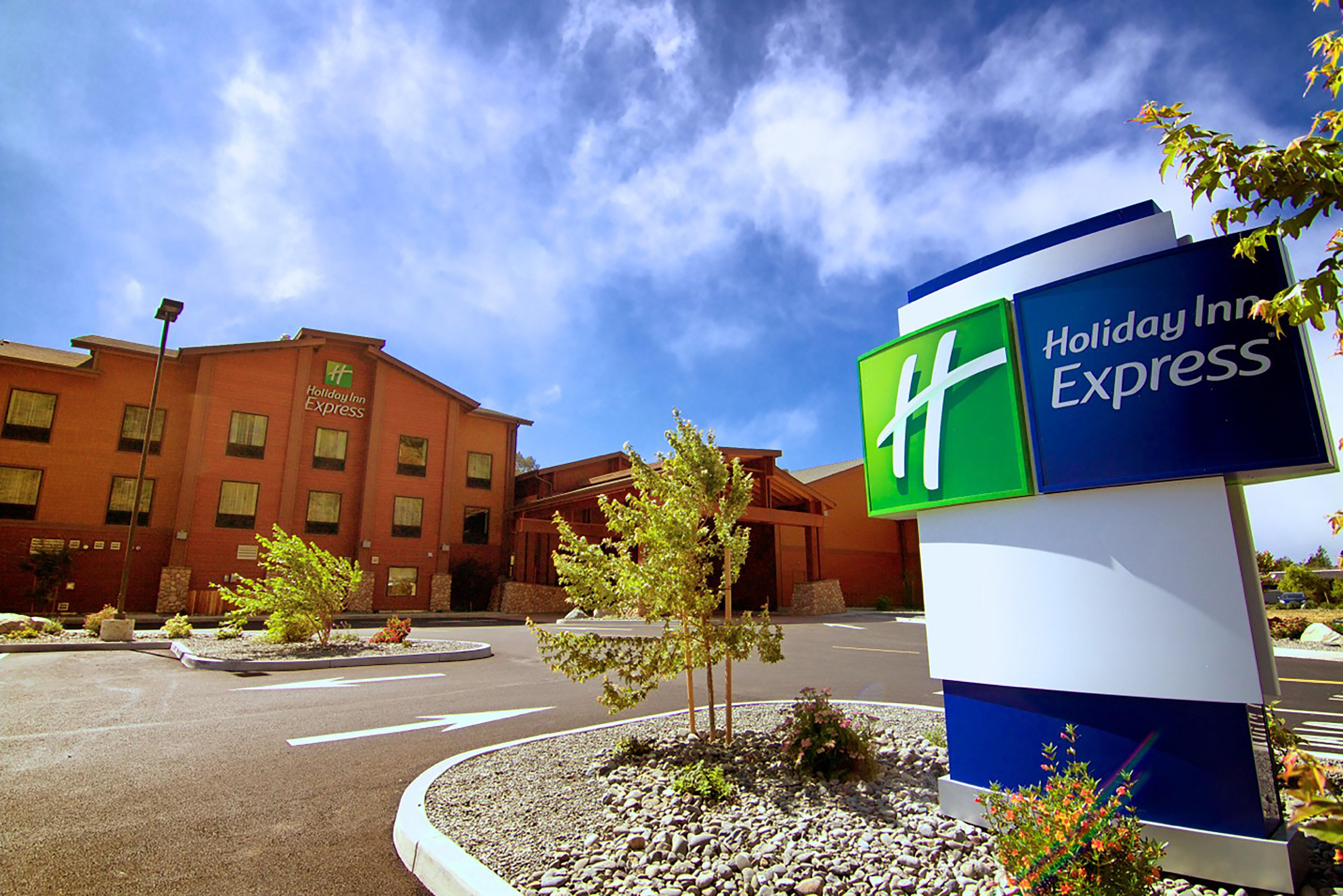 Holiday Inn Express Redwood National Park, An Ihg Hotel Klamath Zewnętrze zdjęcie